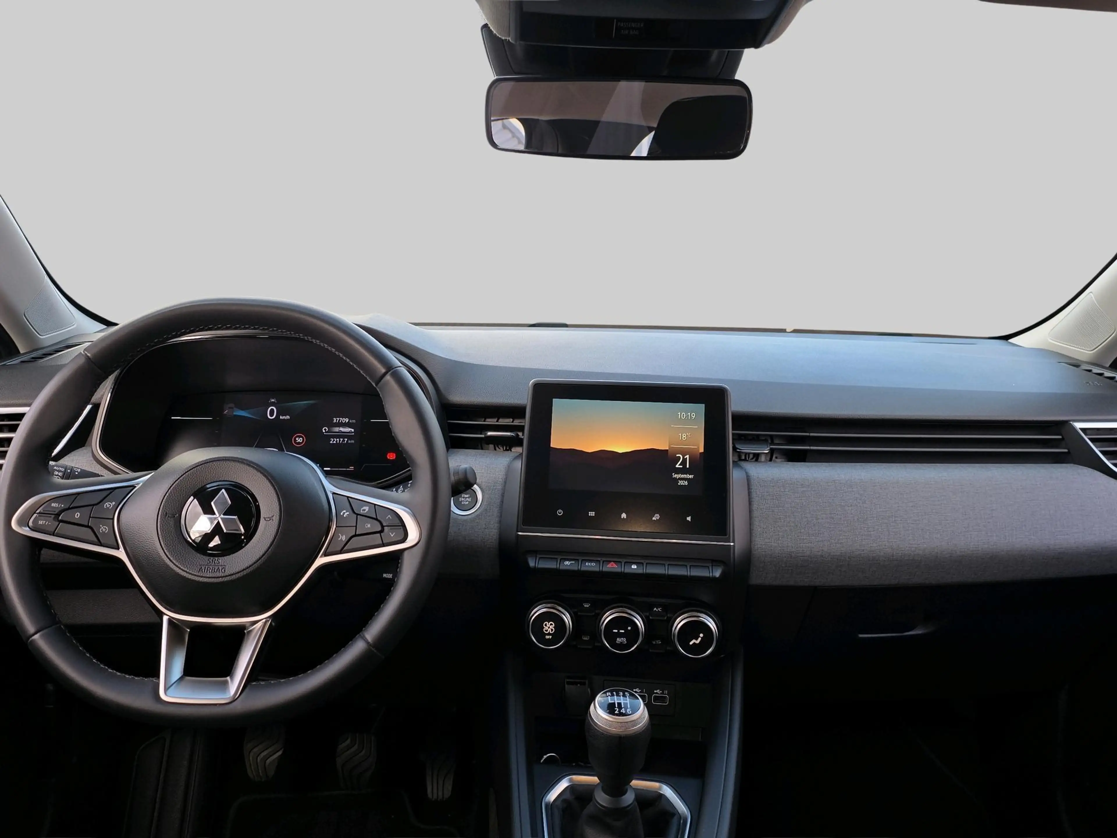 Mitsubishi Colt 1.0T MT Intense — photo 5