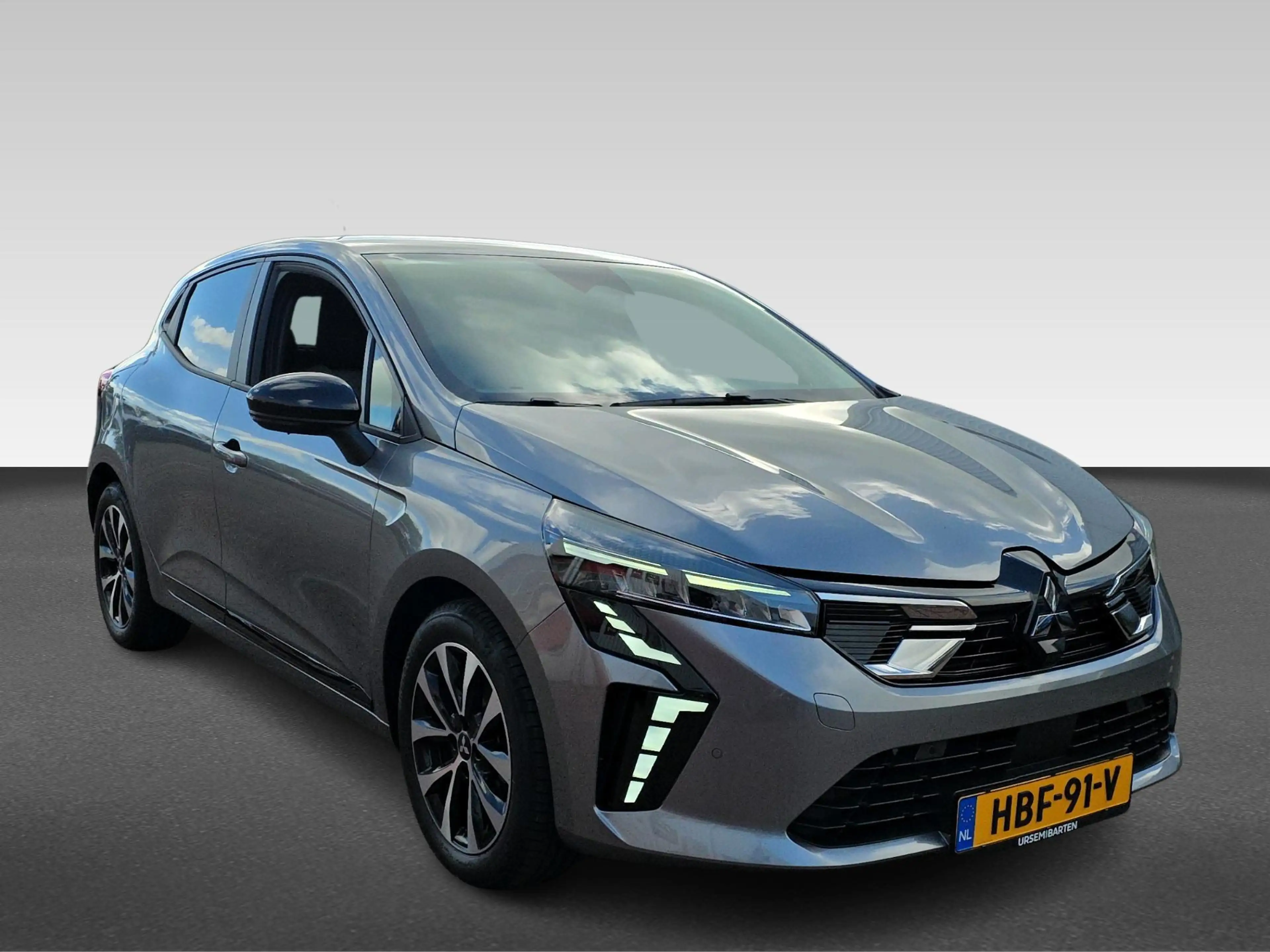 Mitsubishi Colt 1.0T MT Intense — photo 8