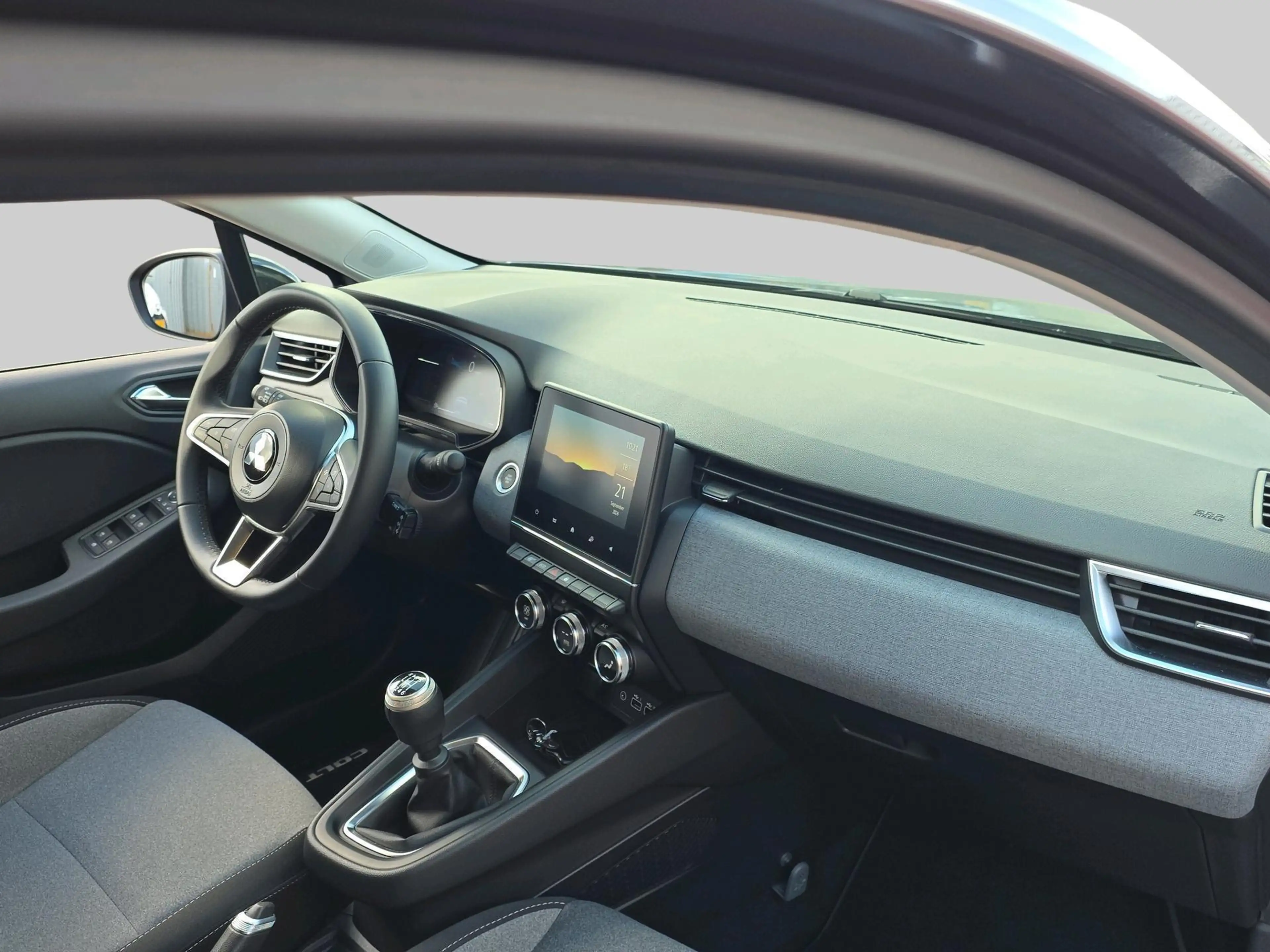 Mitsubishi Colt 1.0T MT Intense — photo 13
