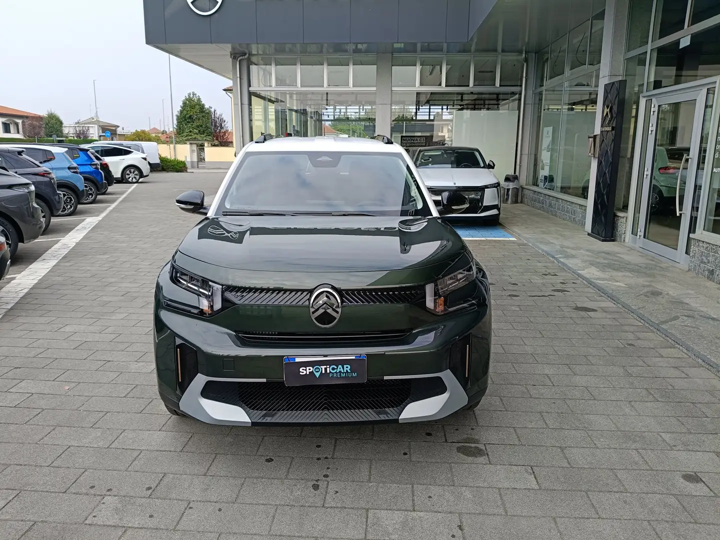 Citroen C3 Aircross Nuova C3 Aircross 1.2 Hybrid 145cv DCS6 PLUS KM0 Verde - 2