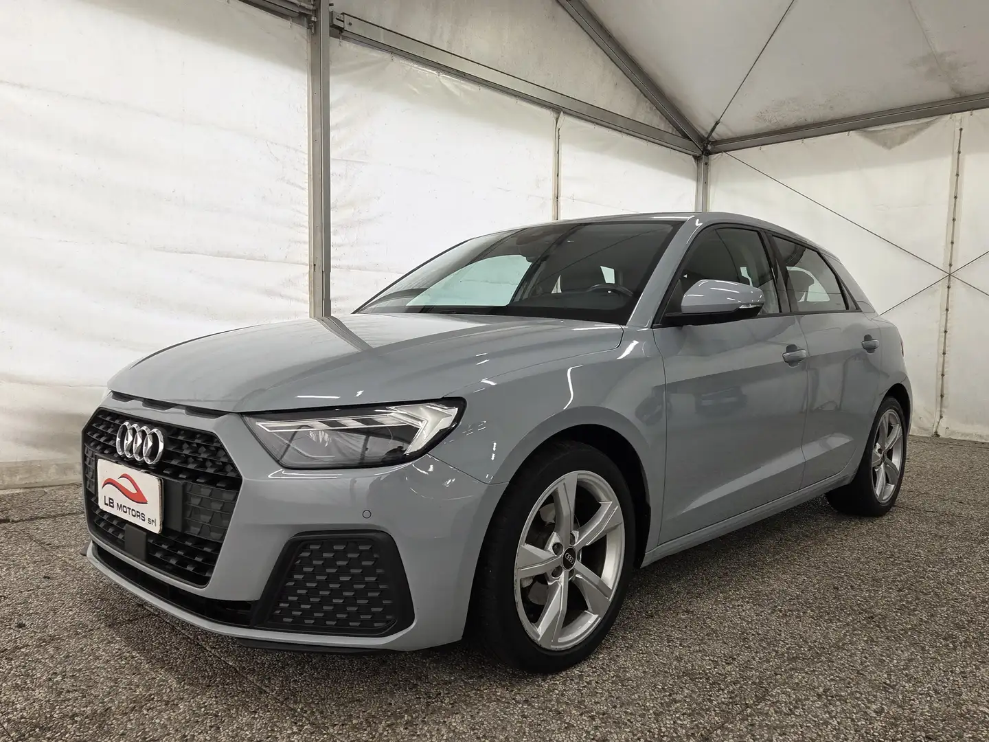 Audi A1 A1 Sportback 30 1.0 tfsi 110cv s-tronic Admired Grigio - 1