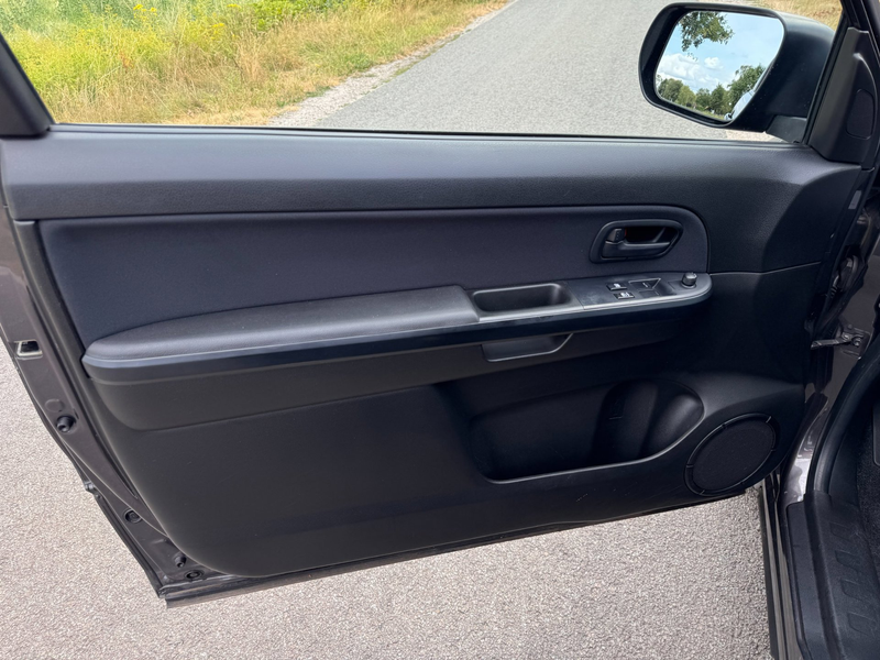 Suzuki Grand Vitara 1.6 Exclusive dealer onderhouden|climate control|t — photo 11