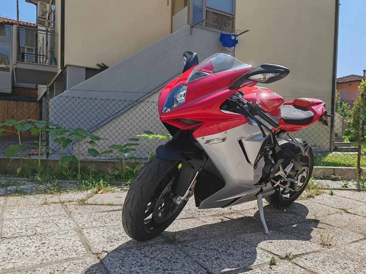 MV Agusta F3 675 eas Червоний - 1