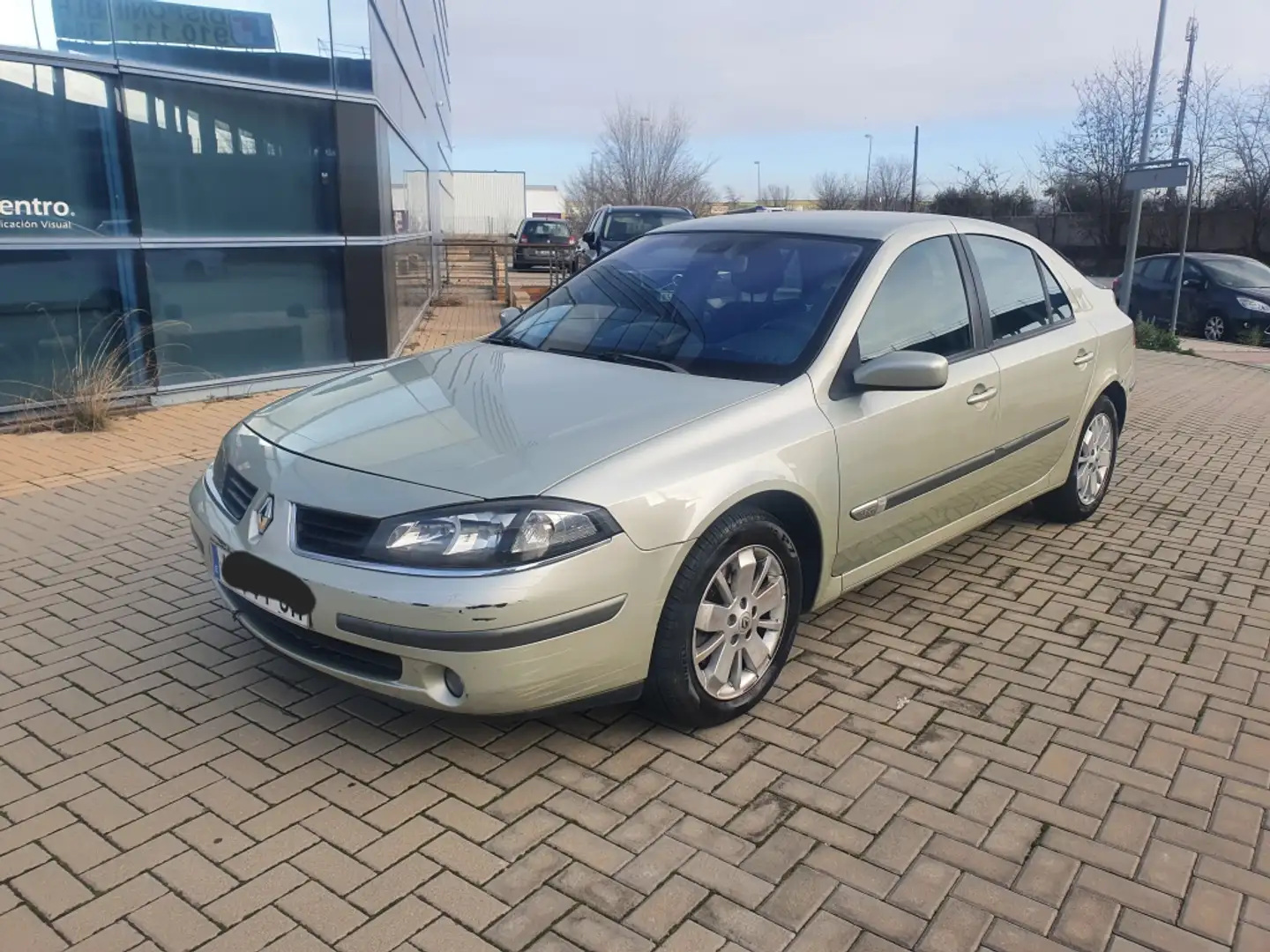 Renault Laguna 1.9DCI Authentique - 1