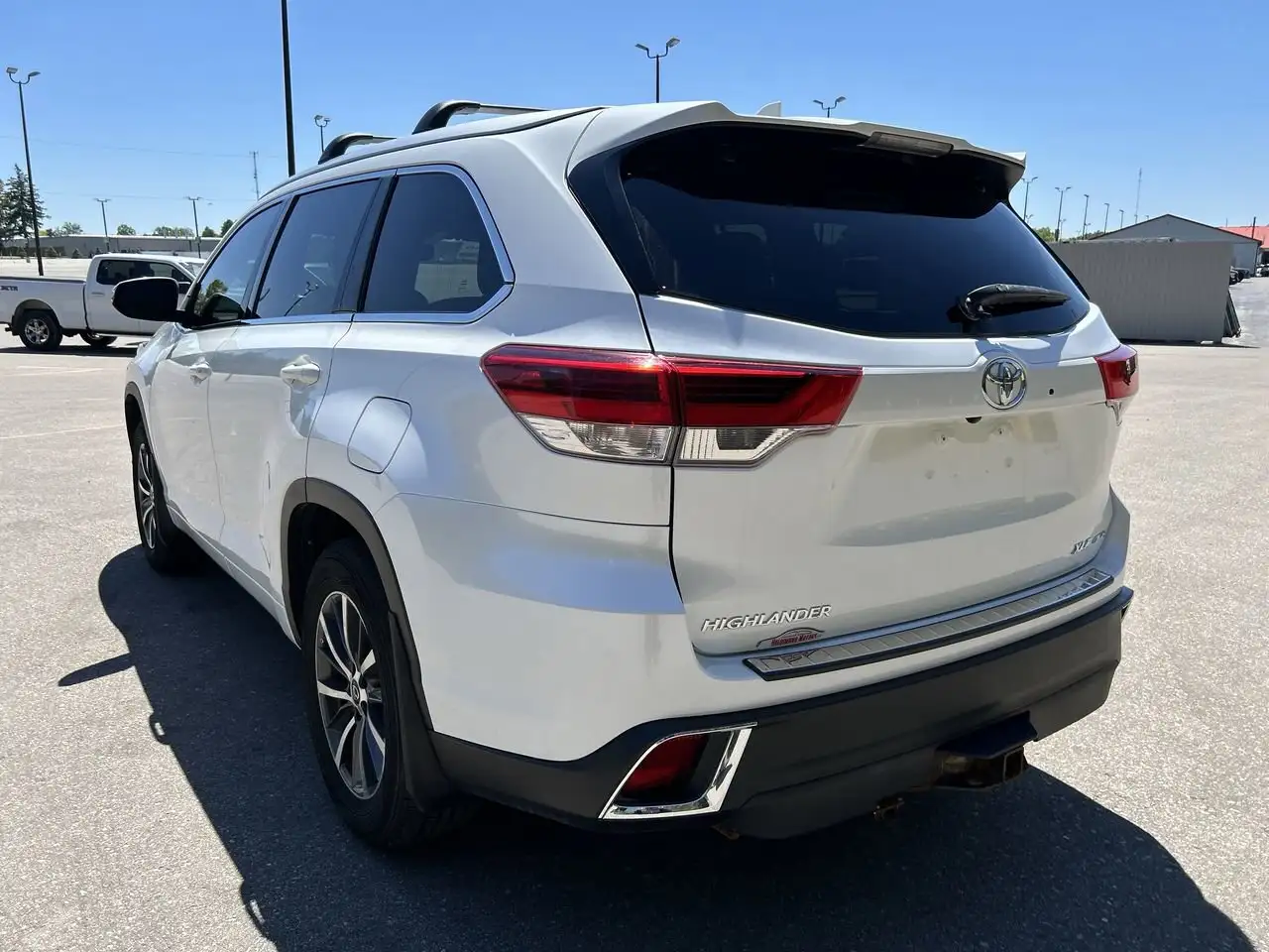 Toyota Highlander снимка Toyota Highlander