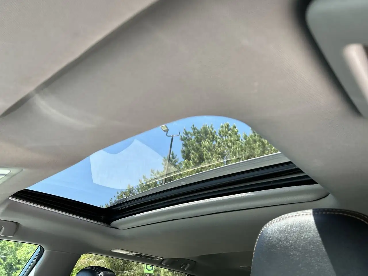 Toyota Highlander снимка Toyota Highlander
