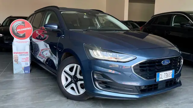 2022 Ford Focus in Blue for sale