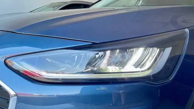 Ford Focus view 4
