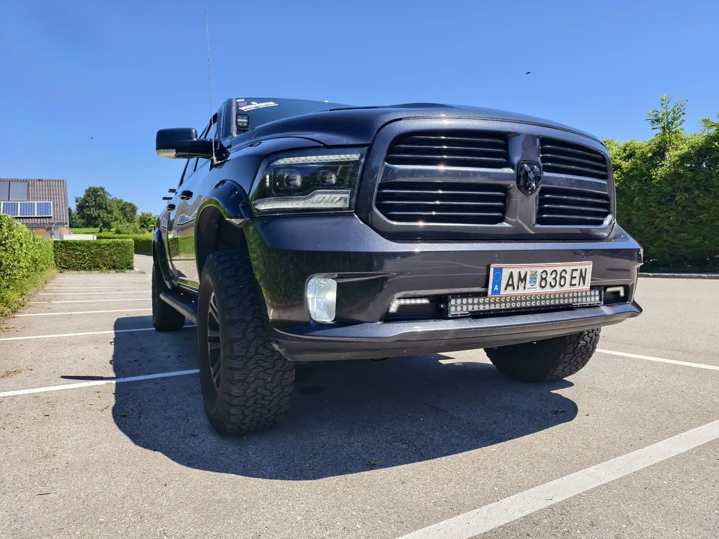 RAM 1500 Sport CrewCab LongBed Schwarz - 2