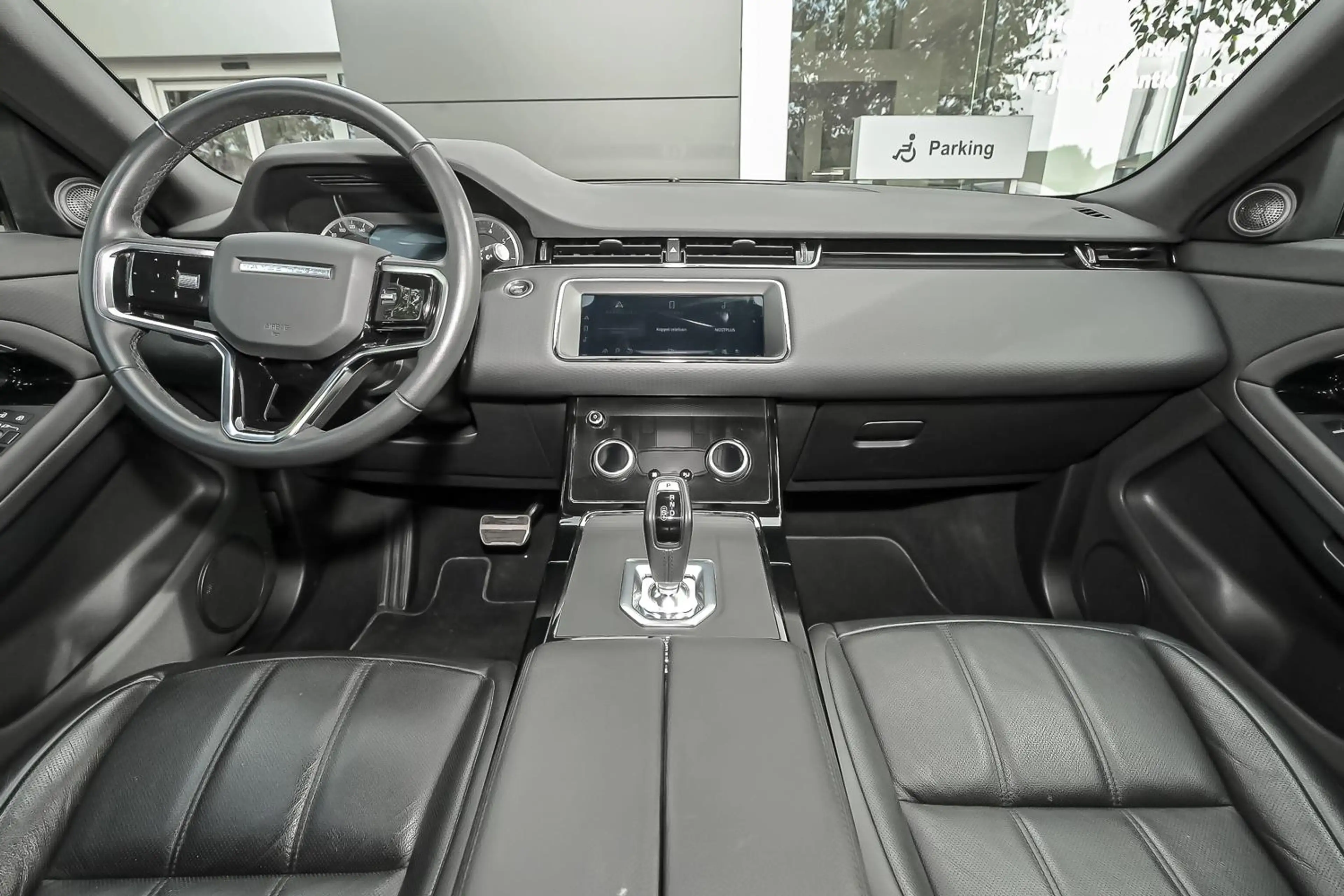 Land Rover Range Rover Evoque P160 R-Dynamic S — photo 9
