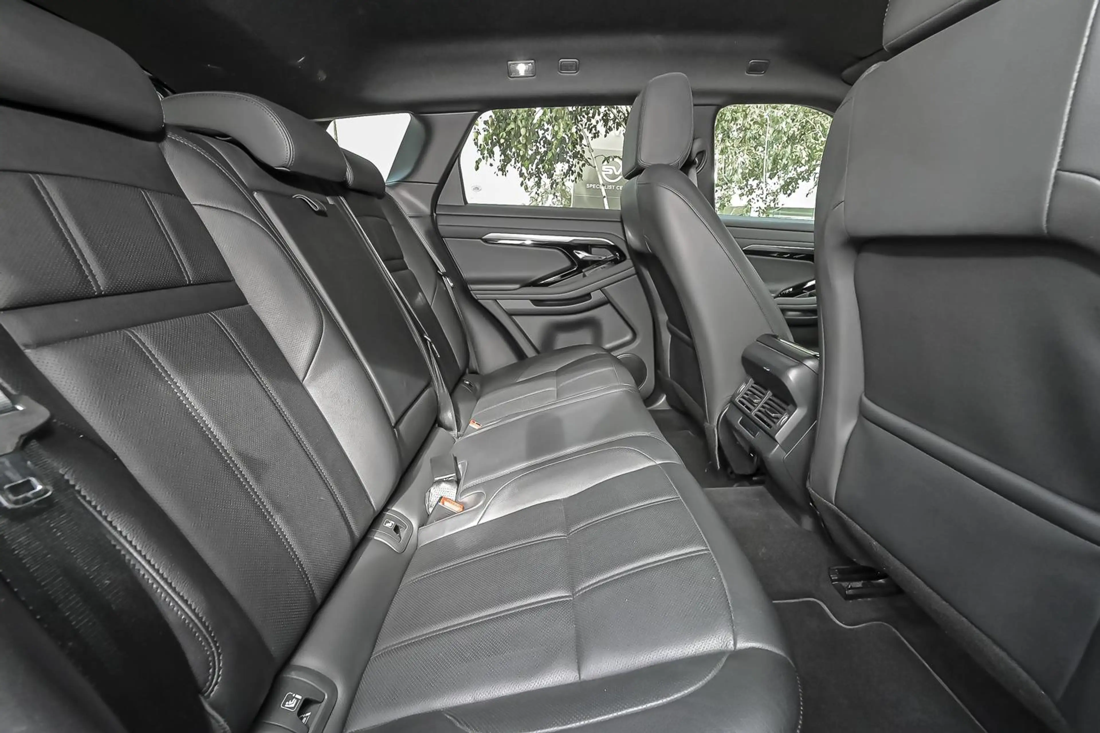 Land Rover Range Rover Evoque P160 R-Dynamic S — photo 8