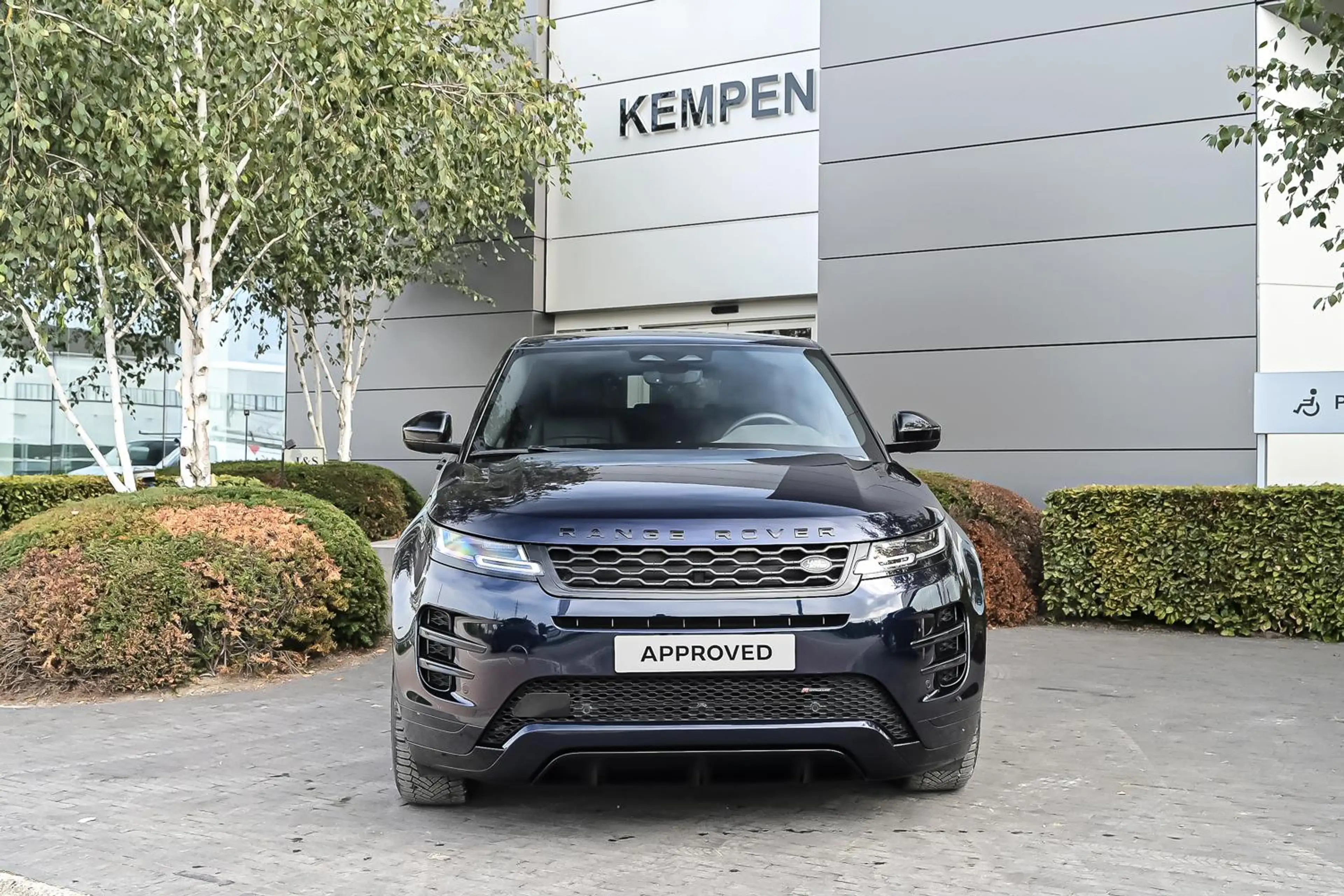 Land Rover Range Rover Evoque P160 R-Dynamic S — photo 2