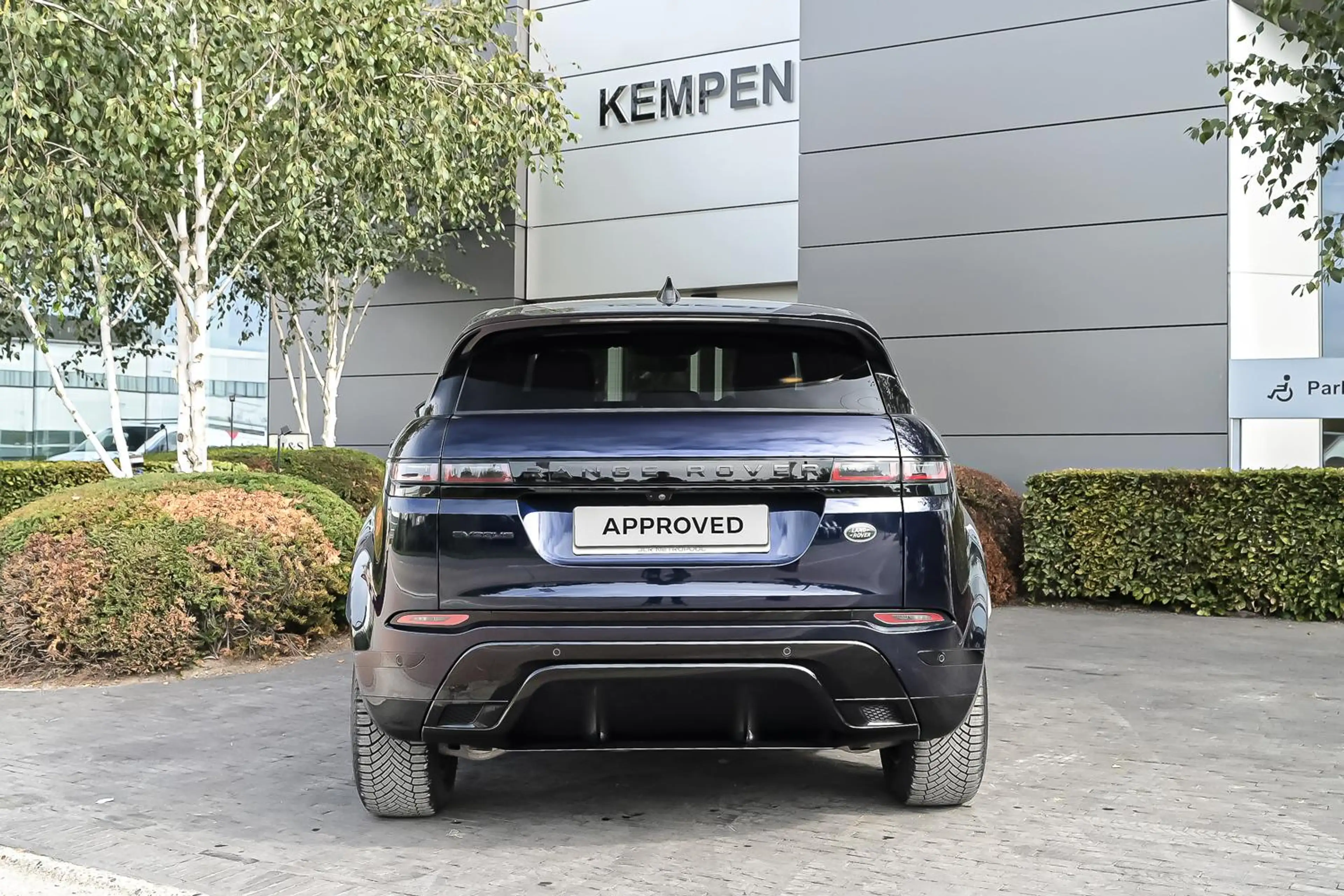 Land Rover Range Rover Evoque P160 R-Dynamic S — photo 4