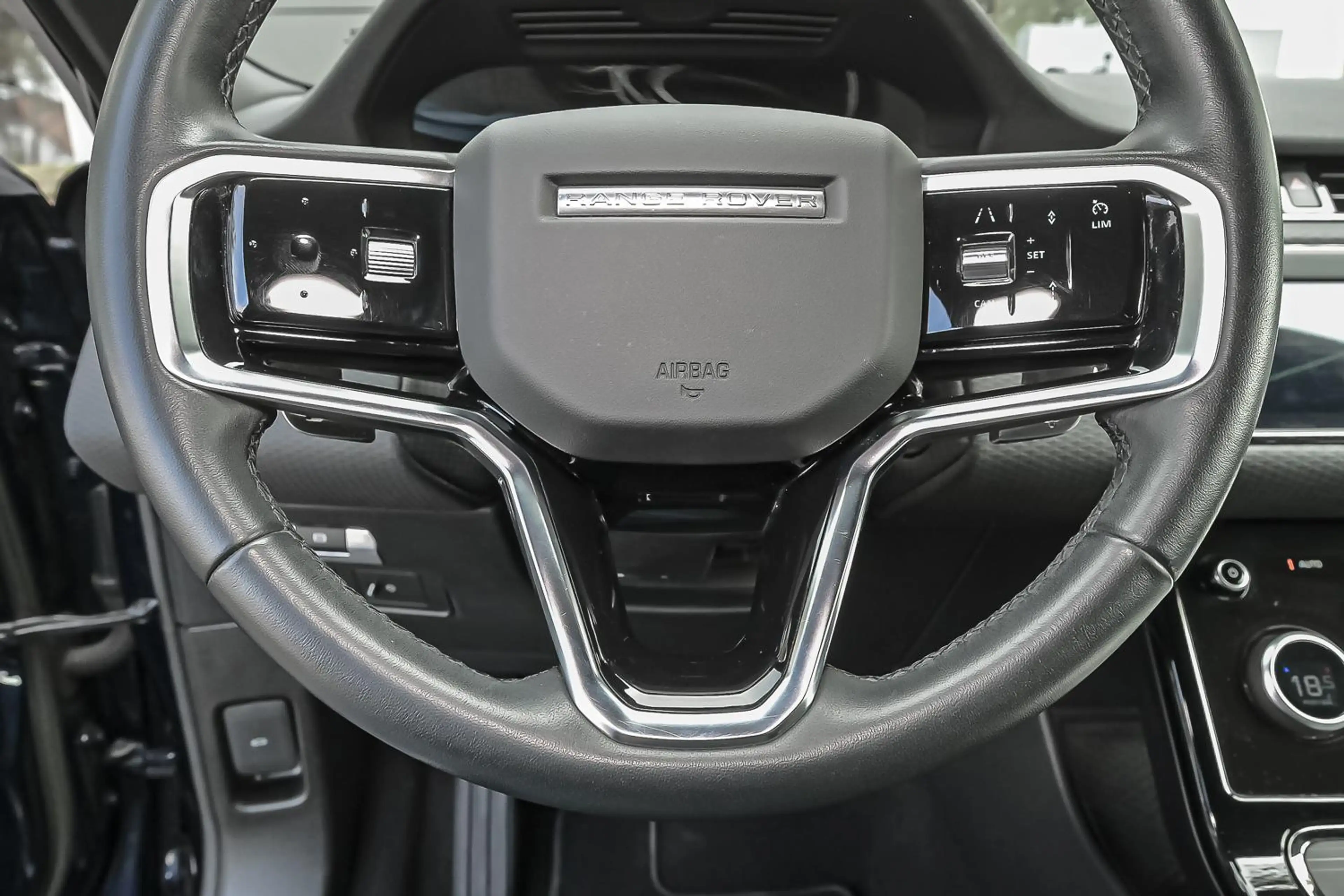 Land Rover Range Rover Evoque P160 R-Dynamic S — photo 15