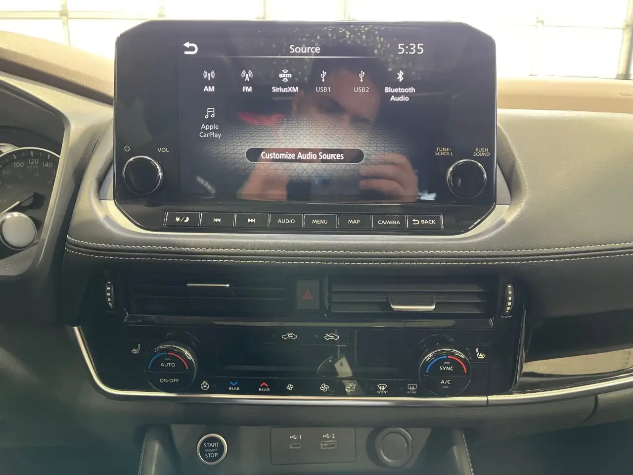 Nissan Rogue снимка Nissan Rogue