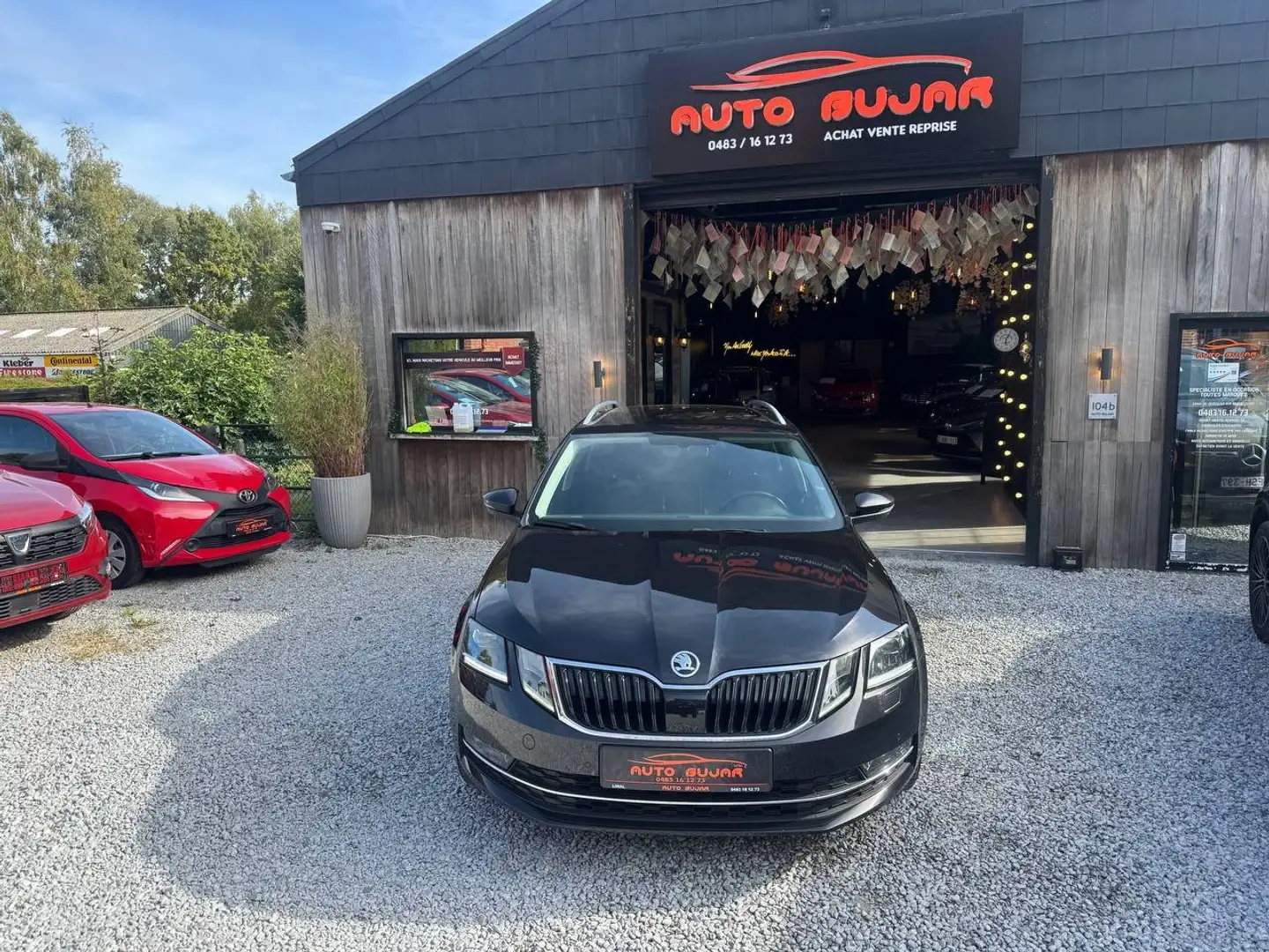 Skoda Octavia Octavia SW 1.0 TSI CAMERA / CARPLAY / FULL OPTIONS Zwart - 2