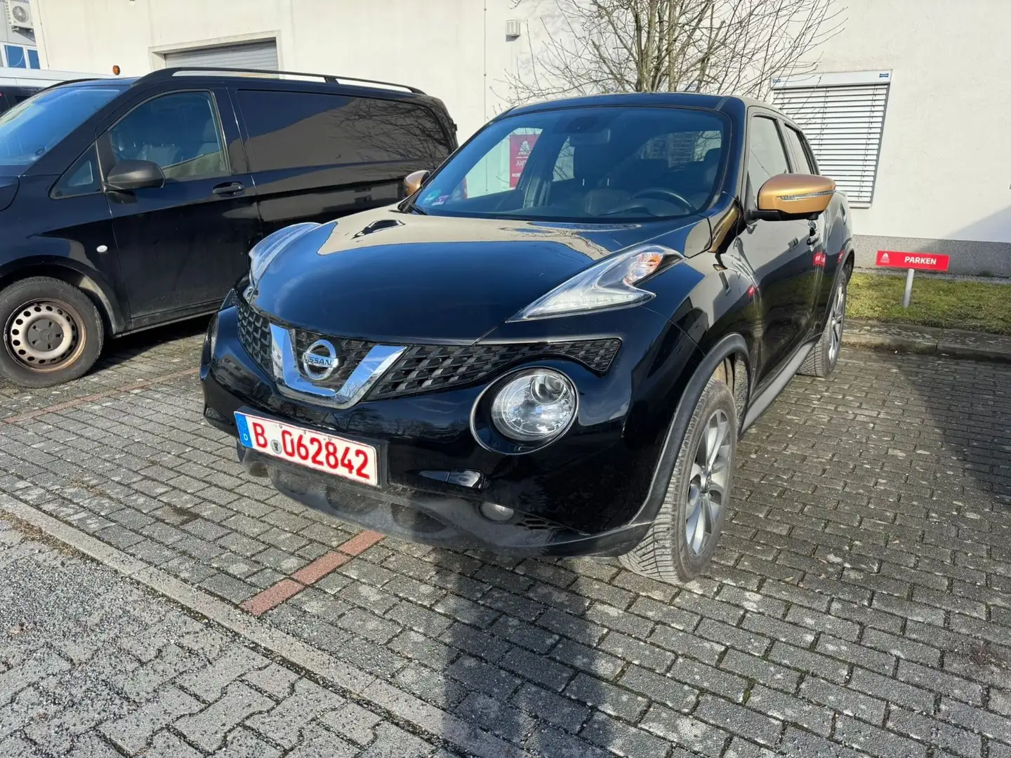 Nissan Juke N-Connecta,Leder, Pano Schwarz - 1