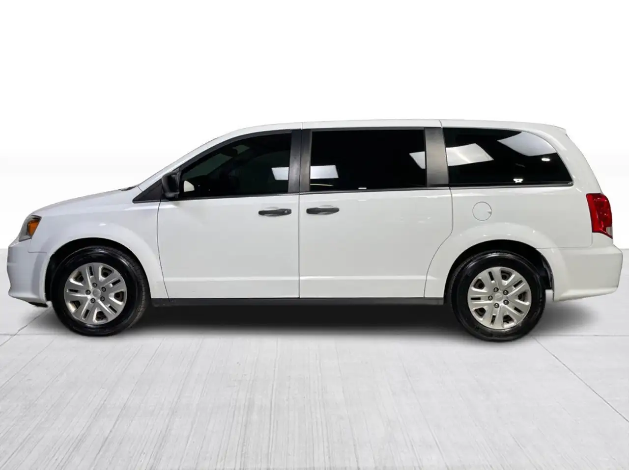 Dodge Grand Caravan снимка Dodge Grand Caravan