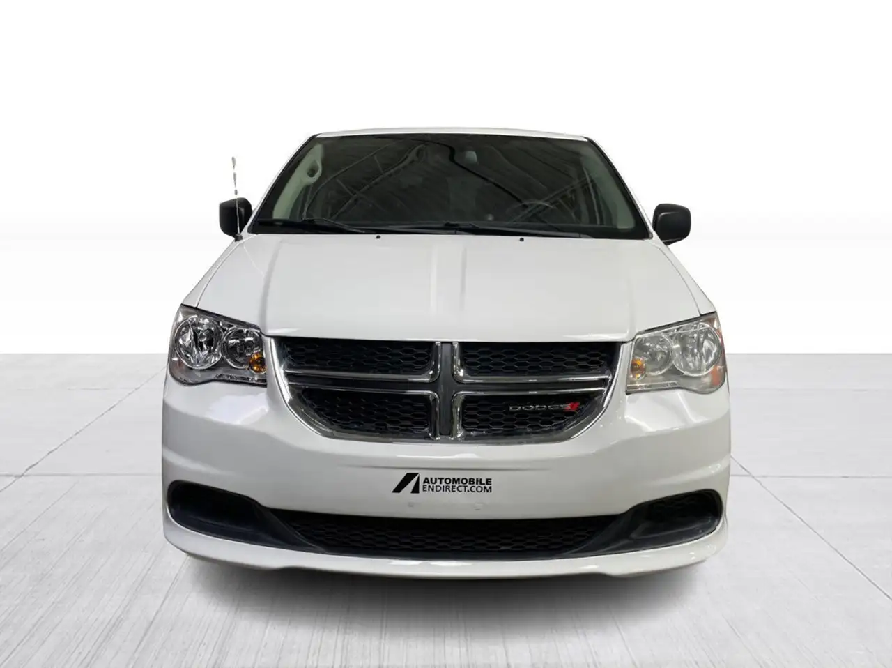 Dodge Grand Caravan снимка Dodge Grand Caravan