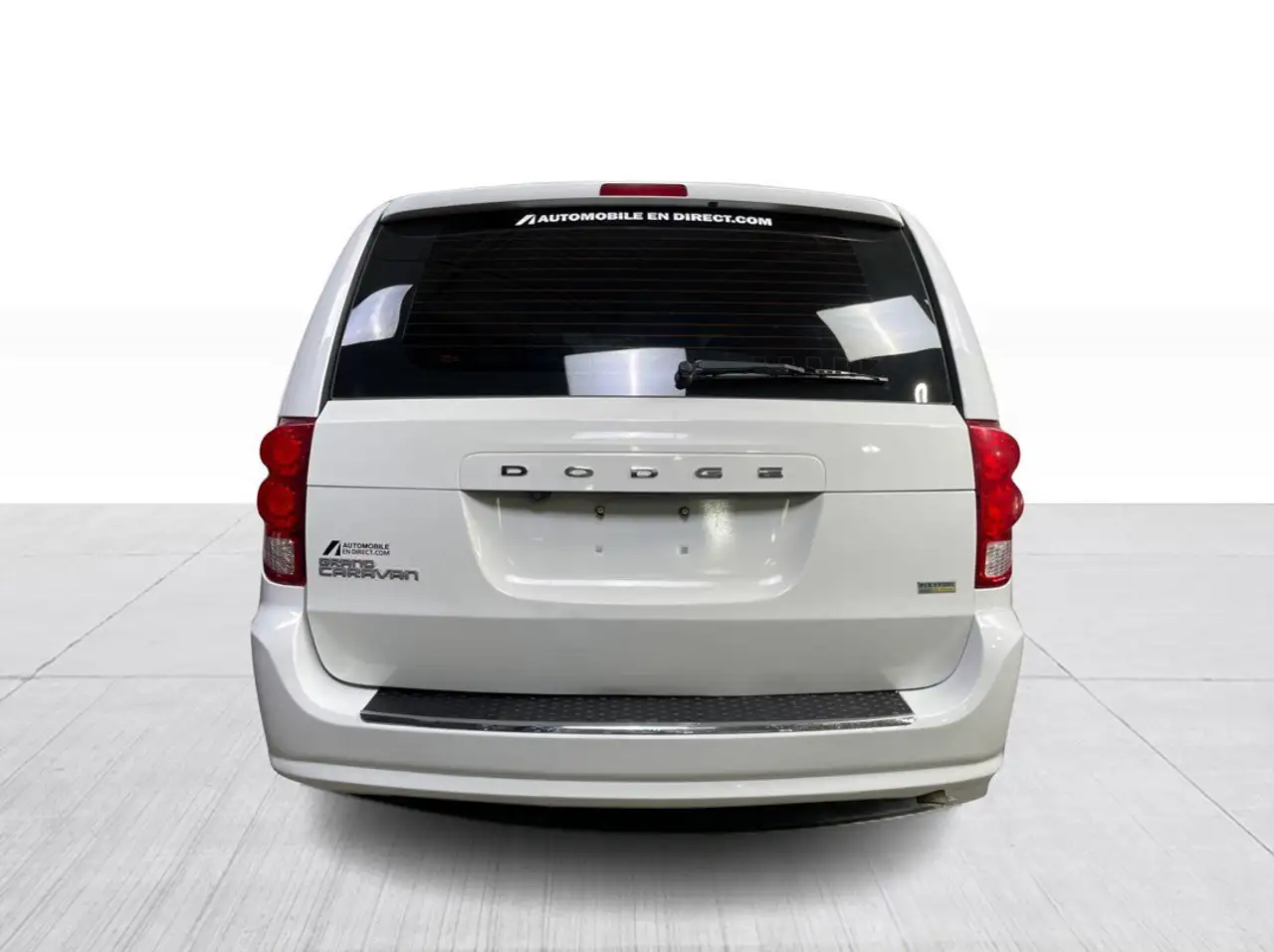 Dodge Grand Caravan снимка Dodge Grand Caravan