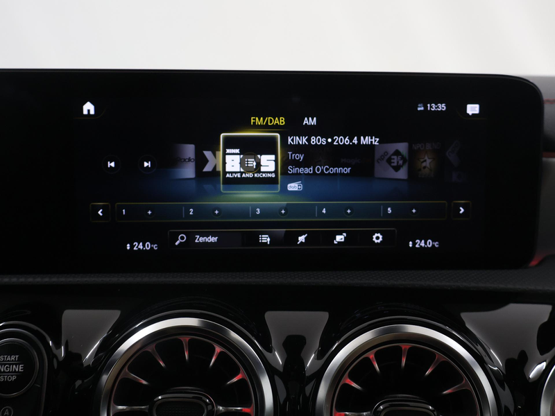 Mercedes-Benz CLA 180 Business Solution AMG | Night | Panoramadak | Memo — photo 14