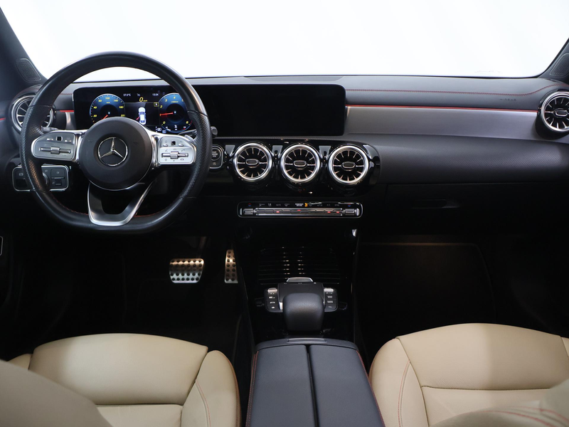 Mercedes-Benz CLA 180 Business Solution AMG | Night | Panoramadak | Memo — photo 8