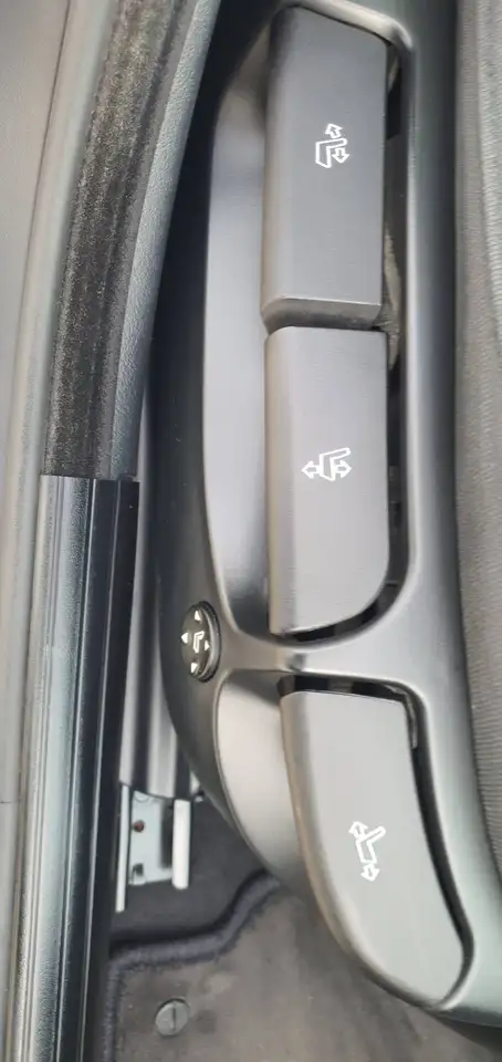 BMW 520i, foto 9