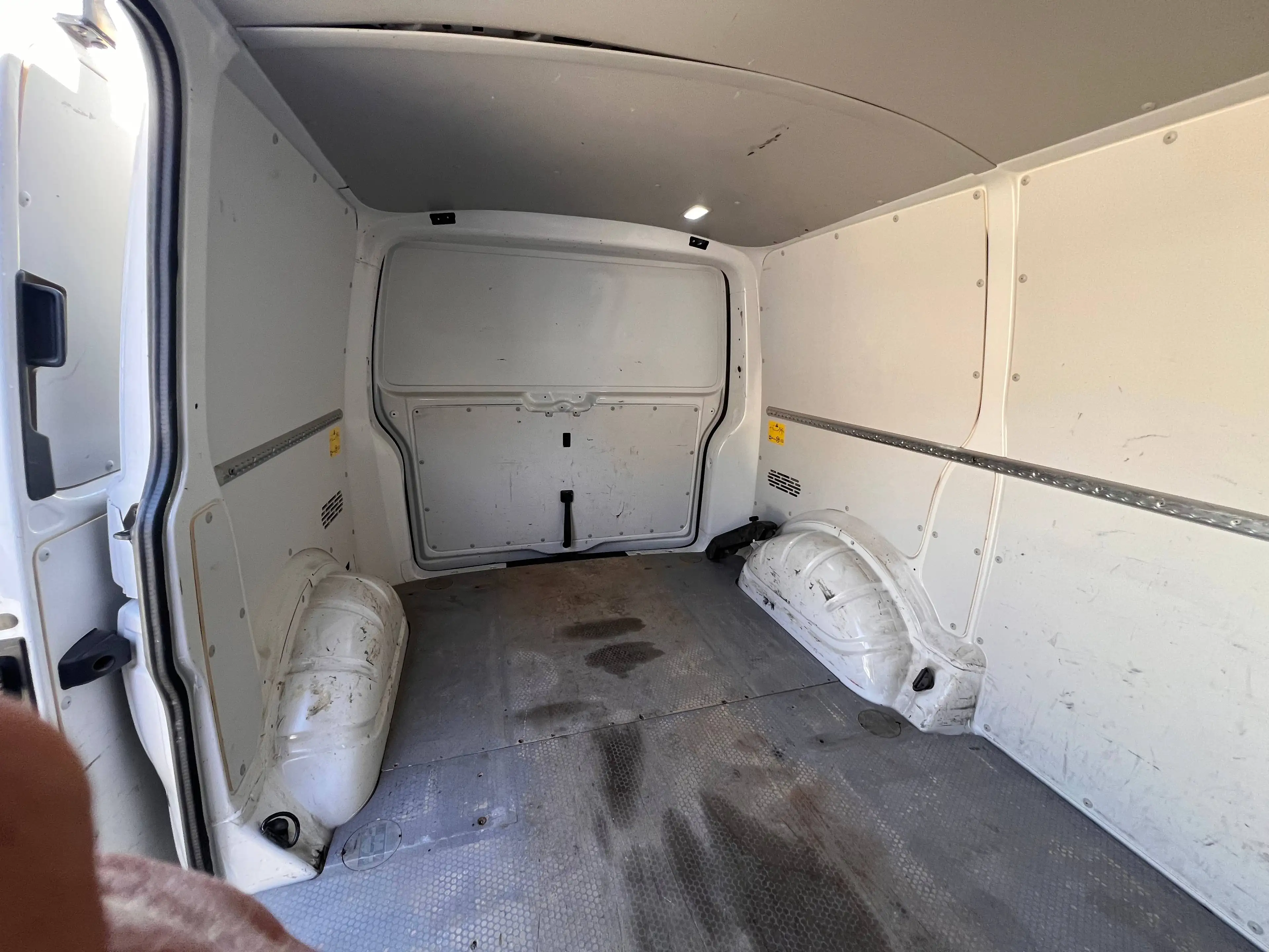 Volkswagen T6.1 Transporter T6.1 Transporter Kasten FWD Navi GRA Kamera .... — photo 12