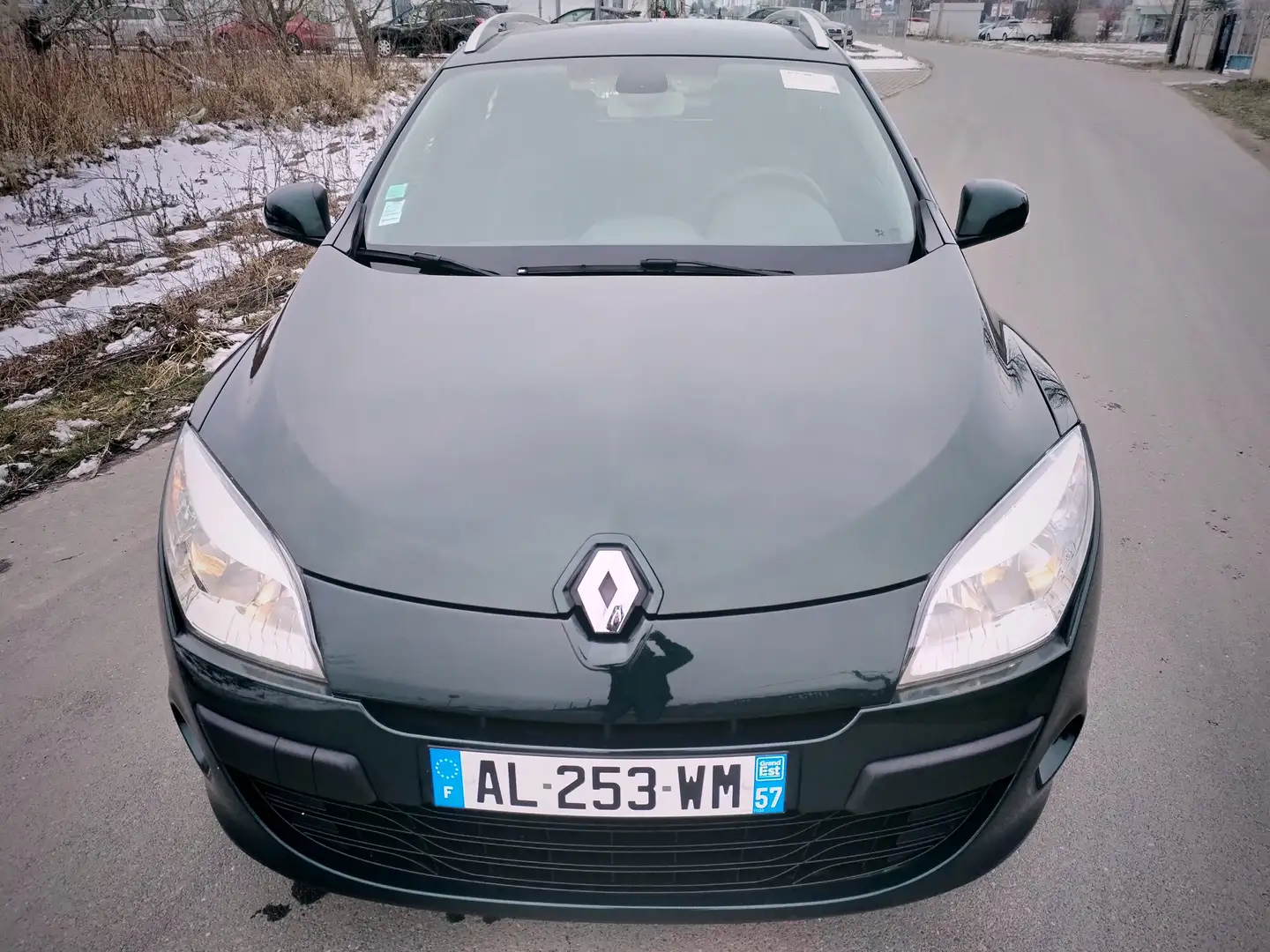 Renault Megane Megane Grandtour TCe 130 Dynamique Grün - 1