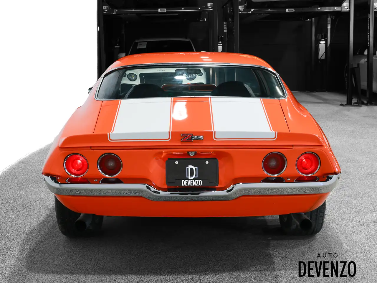 Chevrolet Camaro снимка Chevrolet Camaro