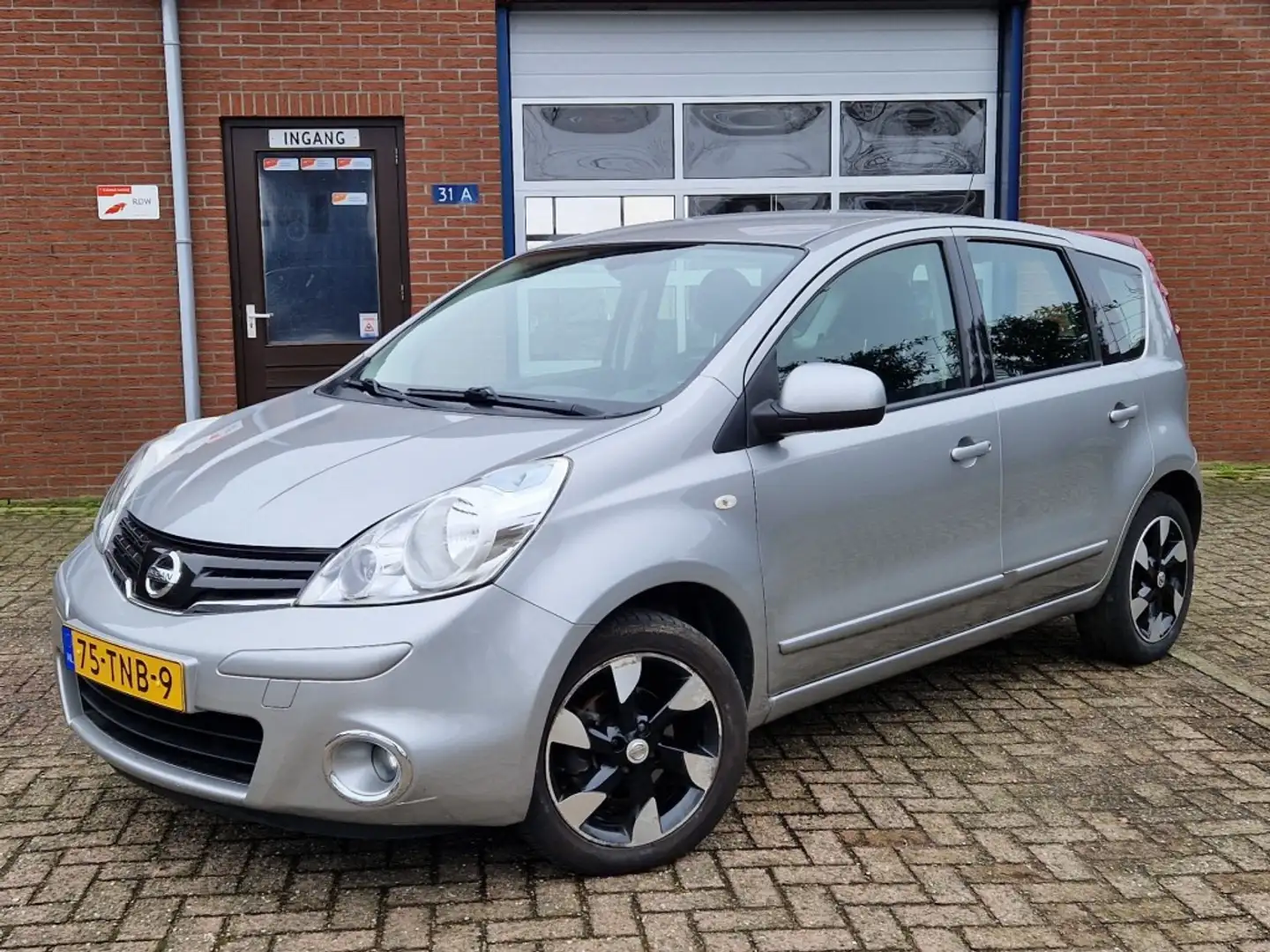 Nissan Note 1.6i Life+ Automaat Airco/Clima NL-auto 1e-Eig. Cr Gris - 1