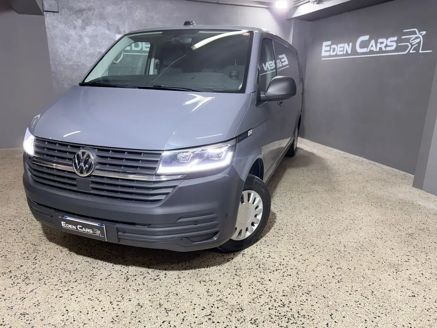 Volkswagen T6 Transporter Gris - 1