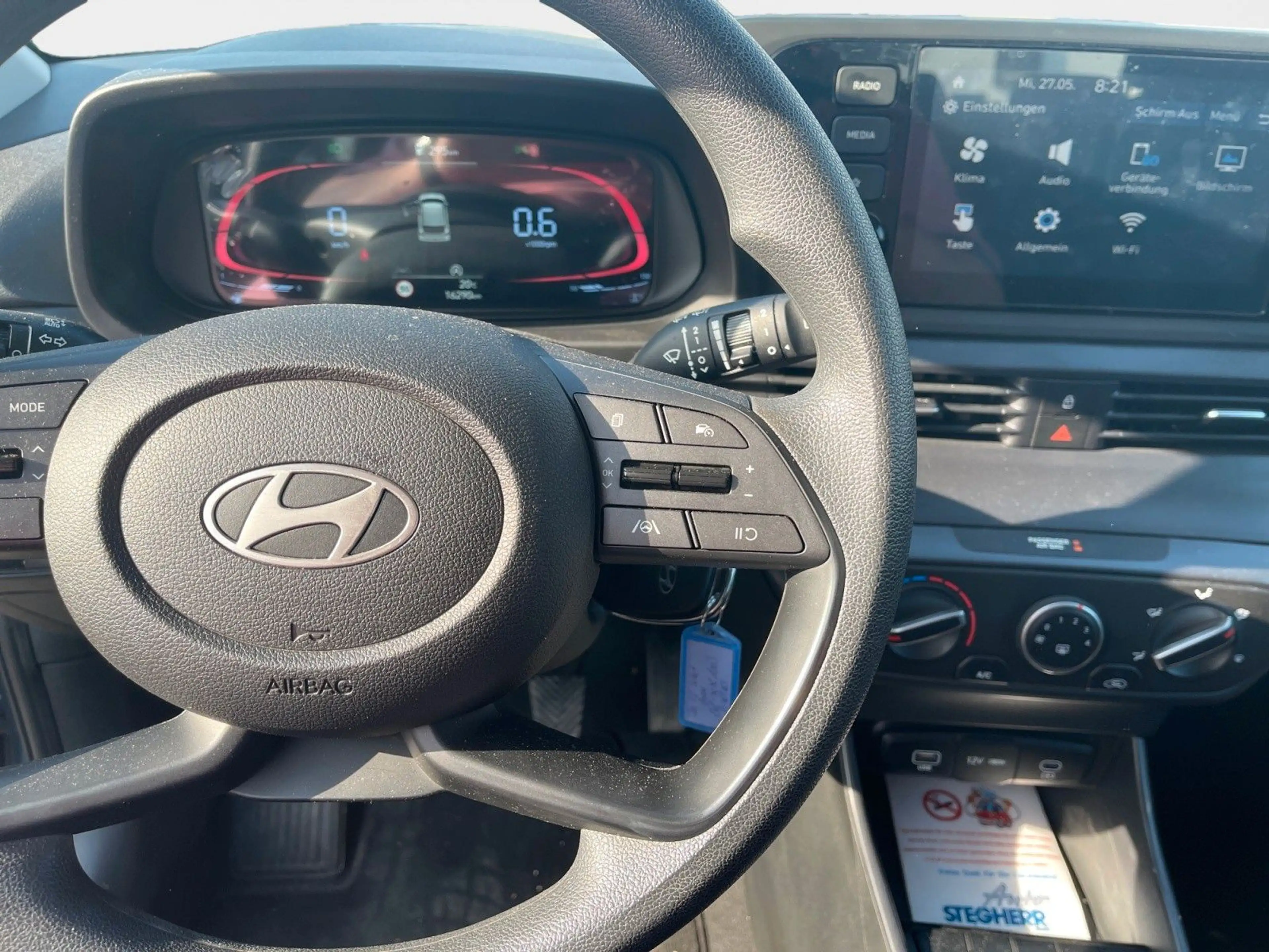 Hyundai i20 SELECT — photo 12