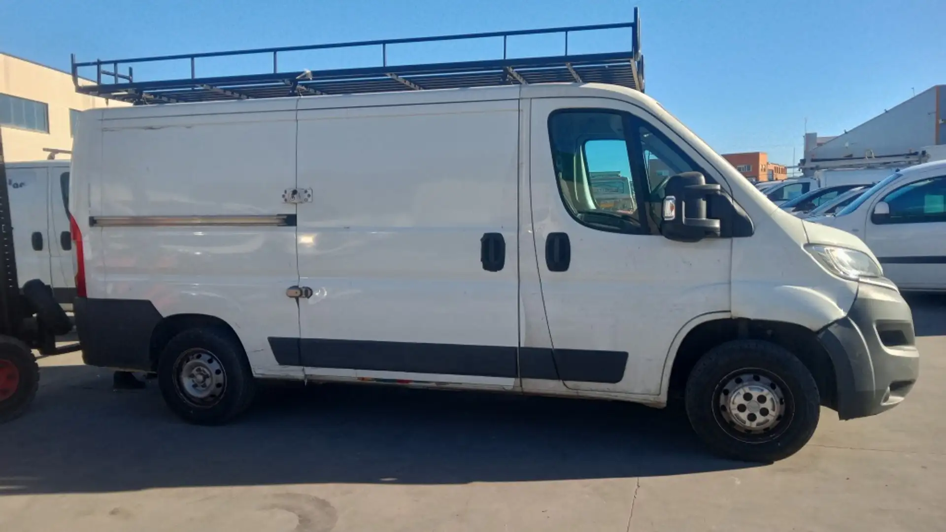Citroen Jumper Fg. 2.0BlueHDi 33 L2H1 110 Weiß - 2