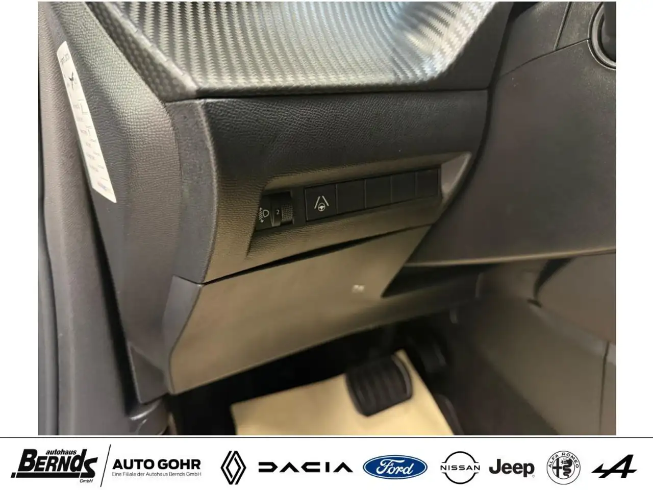 Peugeot 2008 PureTech 130 EAT8 Allure AUTOMATIK PDC R-KAM SHZ 22