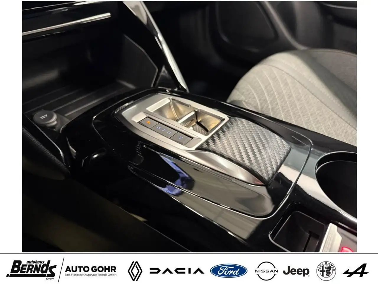 Peugeot 2008 PureTech 130 EAT8 Allure AUTOMATIK PDC R-KAM SHZ 19