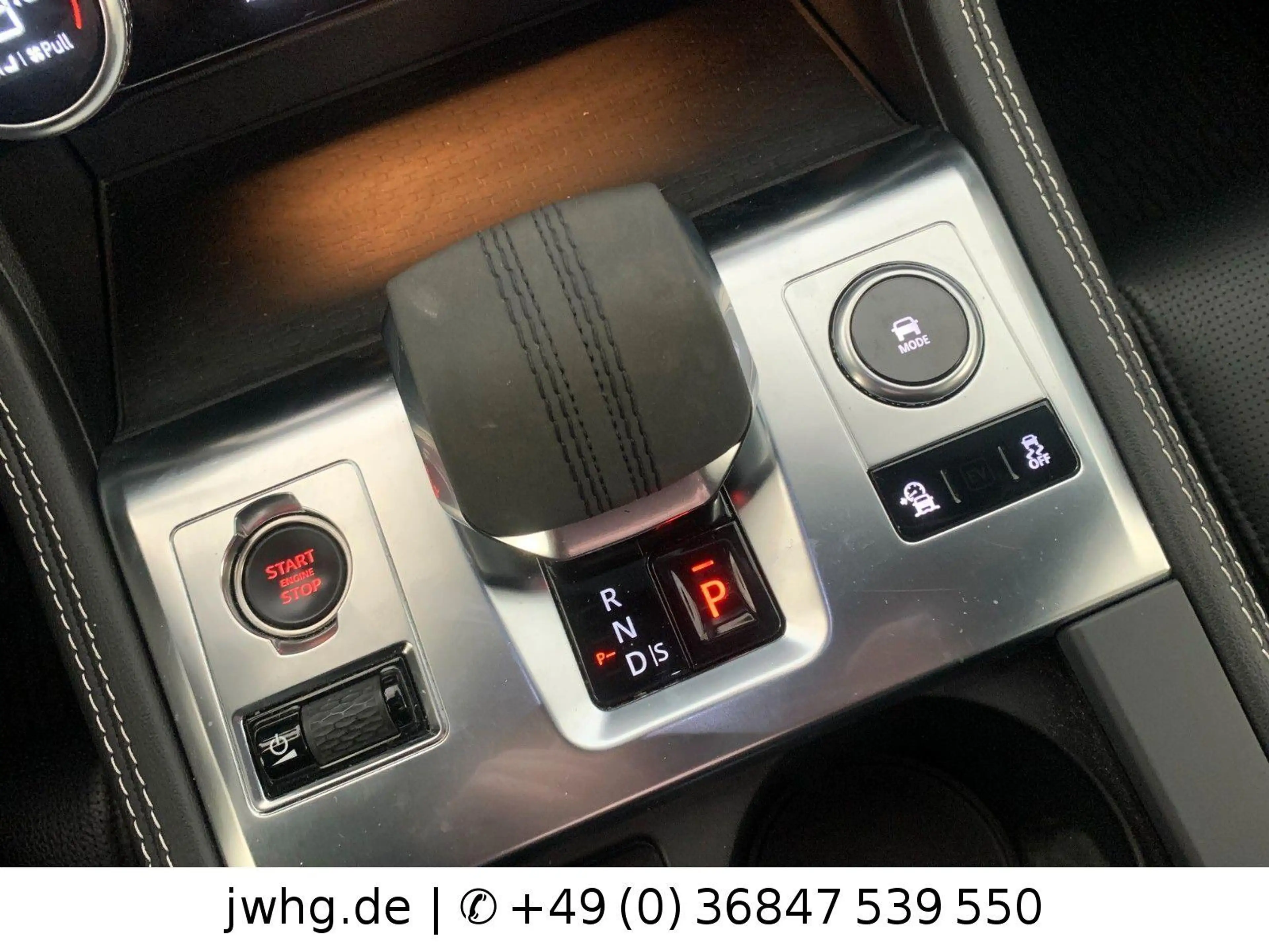 Jaguar F-Pace R-Dynamic AWD|ACC|Black|Keyl.|Kam|Leder — photo 11