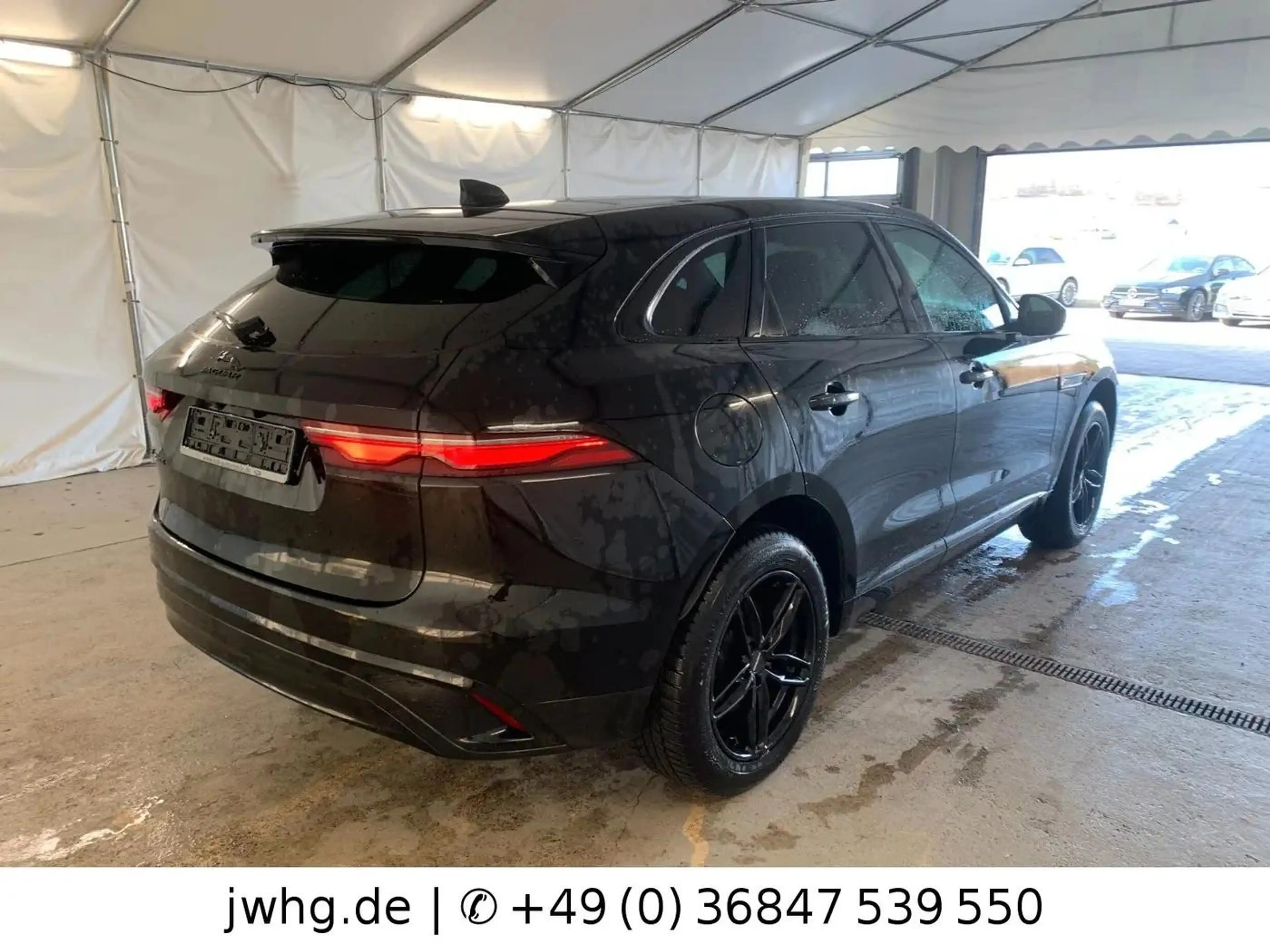 Jaguar F-Pace R-Dynamic AWD|ACC|Black|Keyl.|Kam|Leder — photo 4