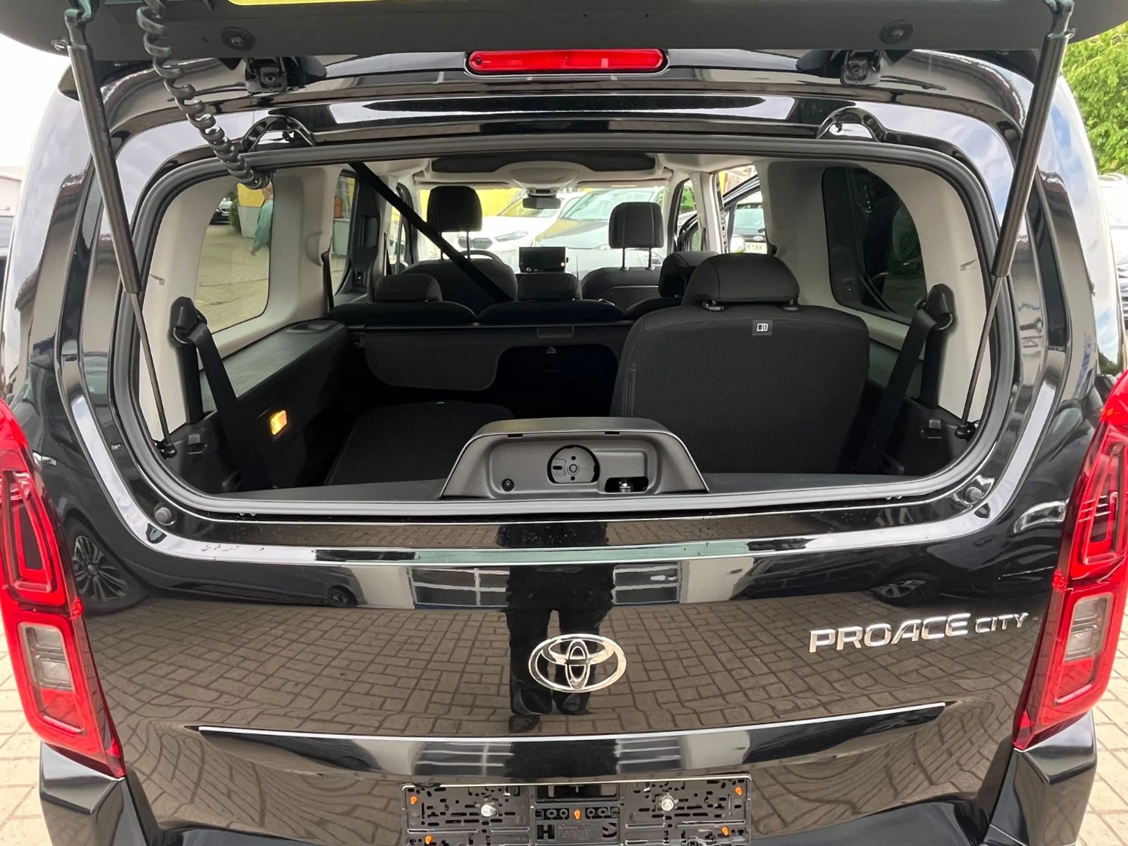 Toyota Proace Verso L2 Teamplayer,7Sitzer,AHK,ACC — photo 15