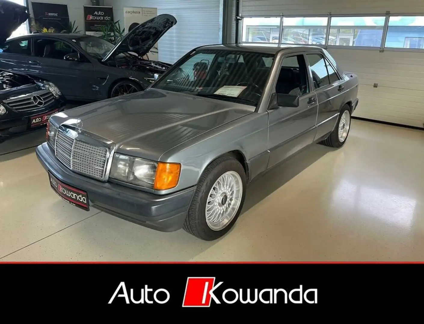 Mercedes-Benz Sonstige Mercedes Benz E Klasse 190 1,8 -Liebhaberfahrzeug Grau - 2