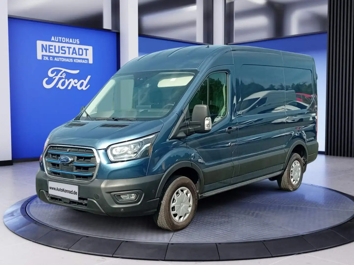 Ford Transit e-Transit 350/390  L2H2 HA Trend *Xenon*ACC*Kamera Blauw - 1