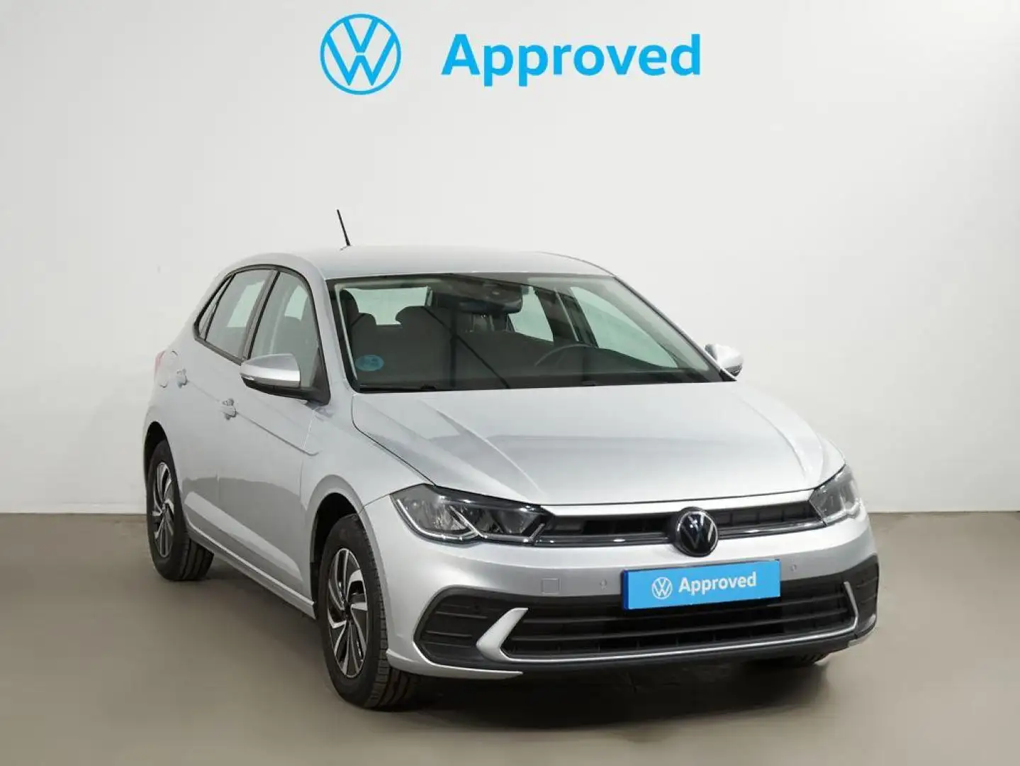 Volkswagen Polo 1.0 TSI Life 70kW Plateado - 1