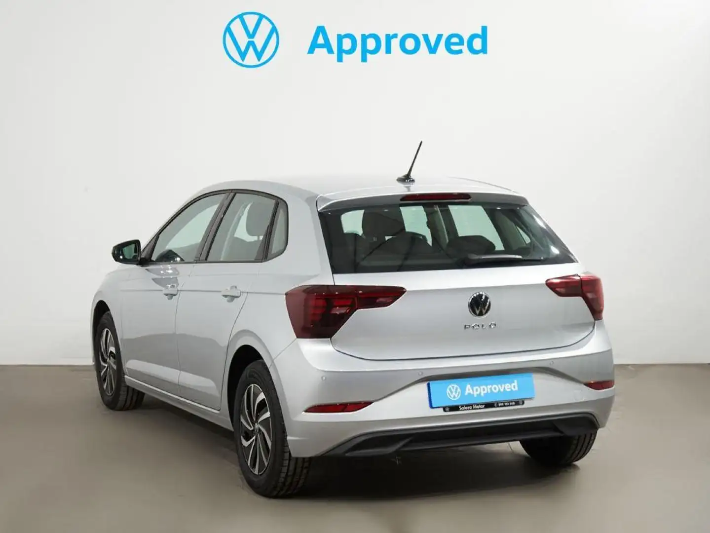 Volkswagen Polo 1.0 TSI Life 70kW Plateado - 2