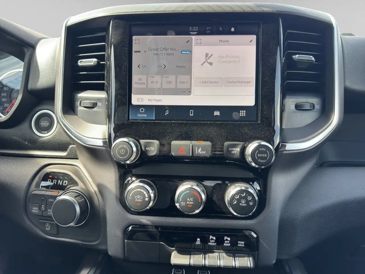 RAM 1500 снимка RAM 1500