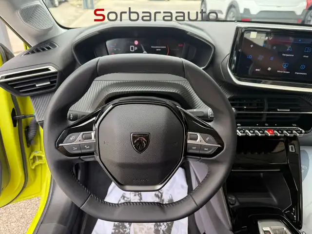 Peugeot 208 view 15