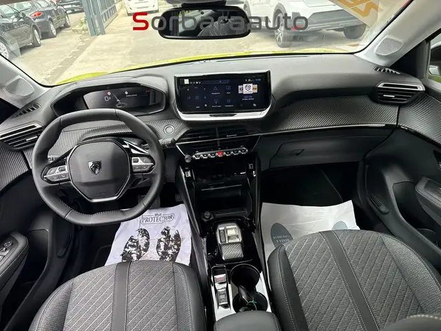 Peugeot 208 view 14