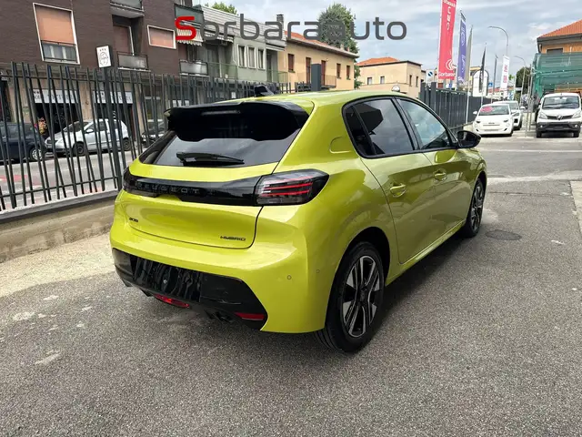 Peugeot 208 view 5