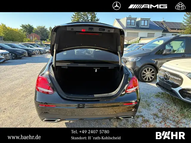 Mercedes-Benz E Class view 15