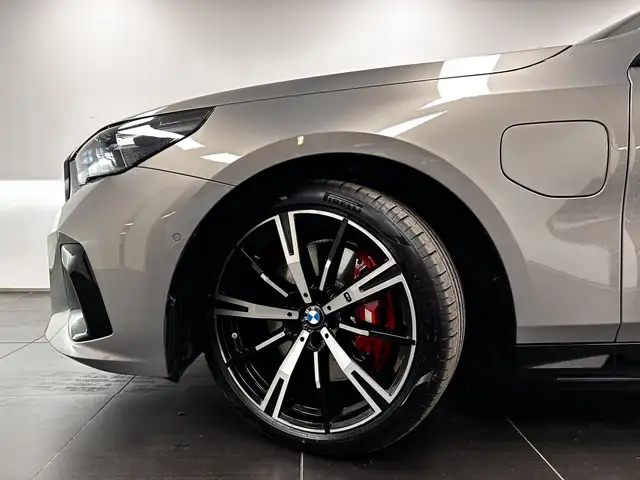 BMW M view 9