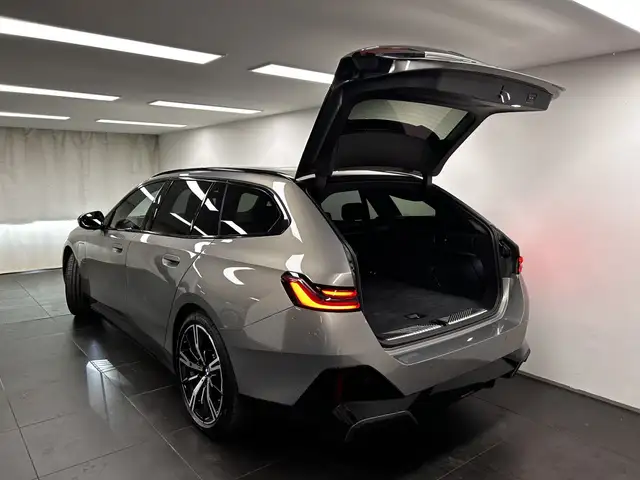 BMW M view 13